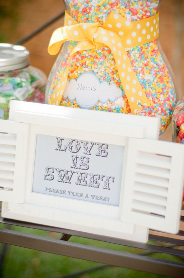 Love Is Sweet Sign For A Wedding Candy Table