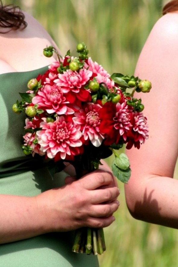 Red & Green Country Wedding Bouquets