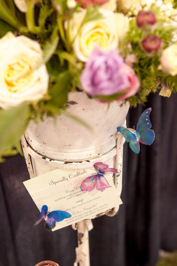 garden-wedding-invitation-idea