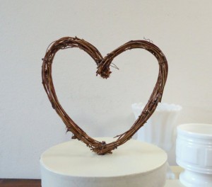 rustic-heart-cake-topper