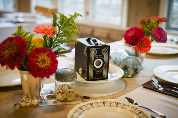 vintage-style-centerpieces