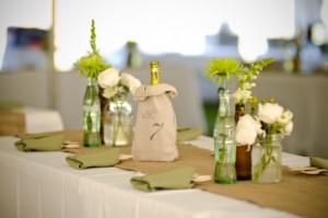burlap-table-runners