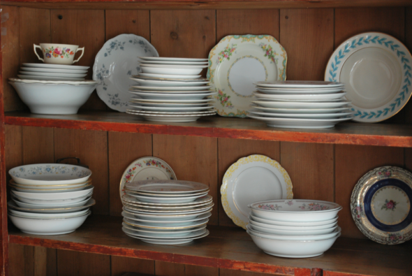 Vintage China At Wedding vintage-china-at-wedding