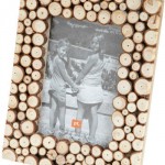 wood-knot-picture-frame