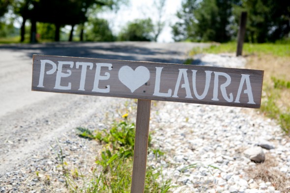 wood-wedding-signs