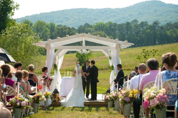 Outdoor Smokey Mountain Wedding outdoor-smokey-mountain-wedding