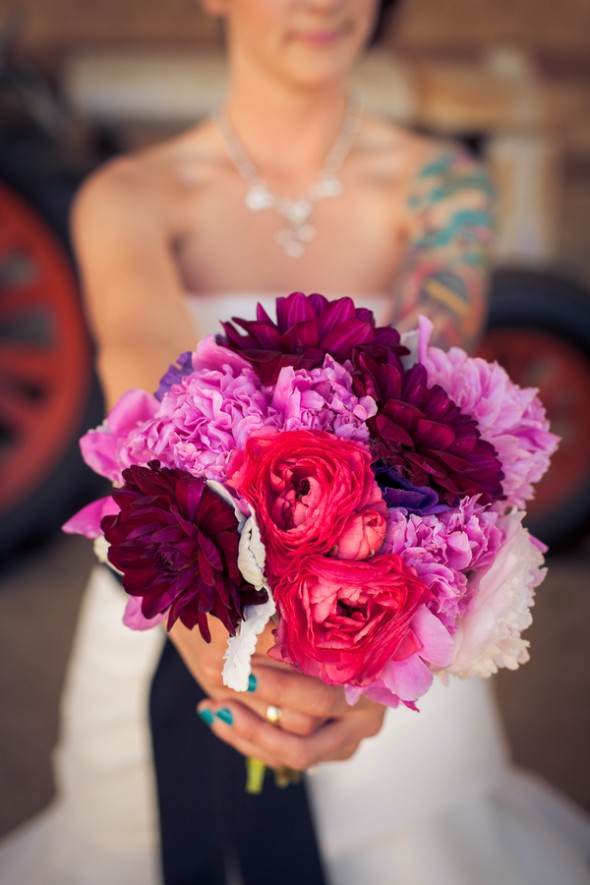 dark-pink-bouquet