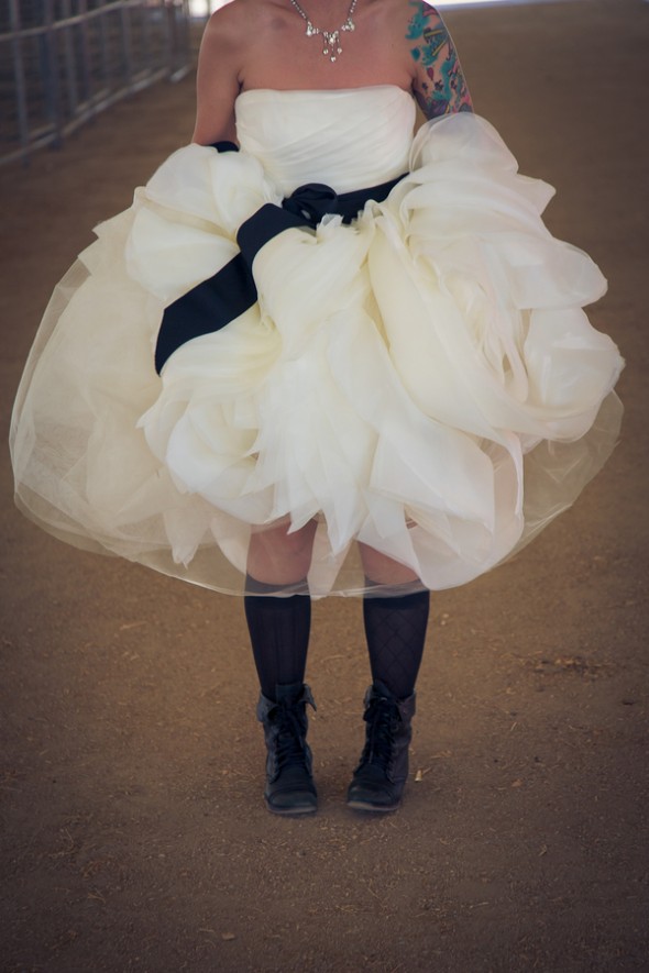 bride-wearing-boots