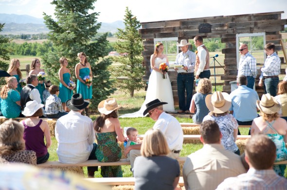 outdoor-western-wedding