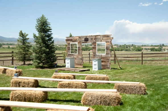 country-western-wedding-ceremony 