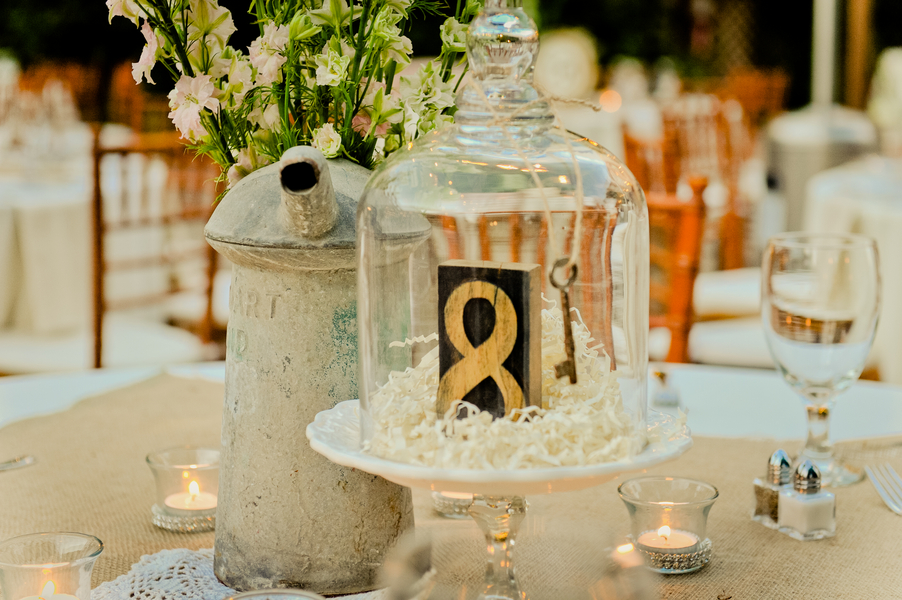 A Country & Vintage Style Wedding - Rustic Wedding Chic