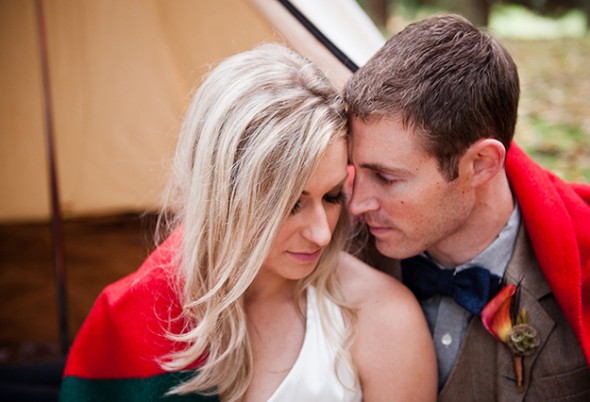 bride-groom-with-blanket
