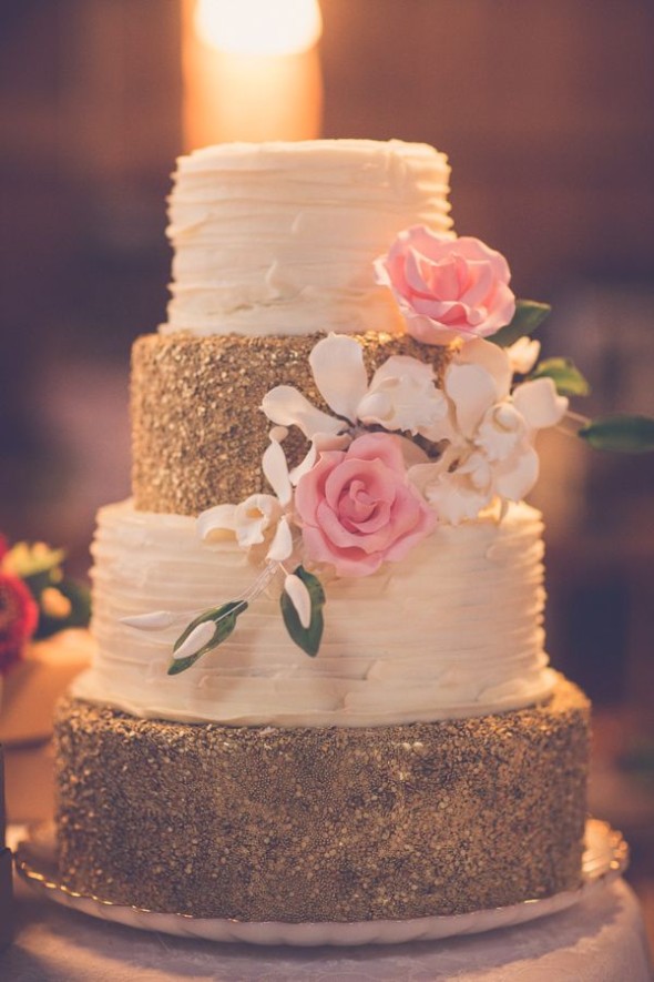 15 Gold Wedding Cakes That Will Wow You Rustic Wedding Chic