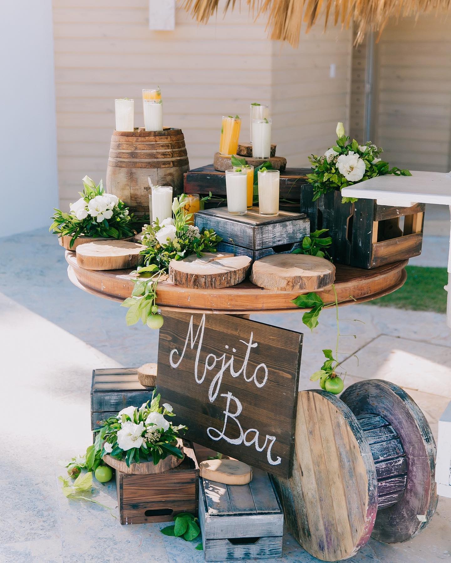 outdoor wedding sign ideas