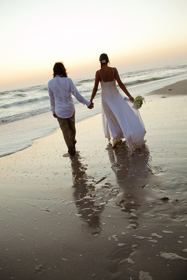 Rustic Beach Wedding In Costa Rica - Rustic Wedding Chic