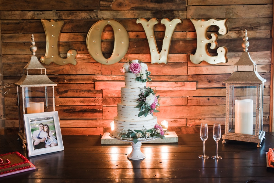 Southwind Hills Barn Wedding - Rustic Wedding Chic